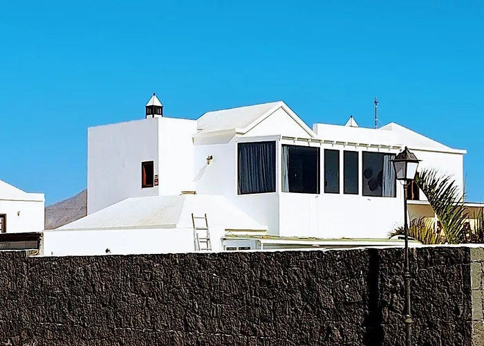 Gara Villa *